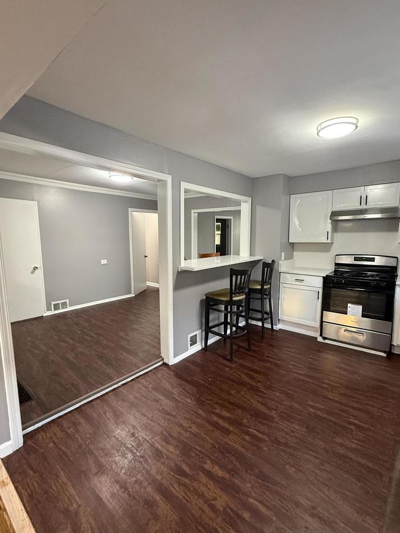 1622 N 43rd Avenue, Stone Park, IL 60165