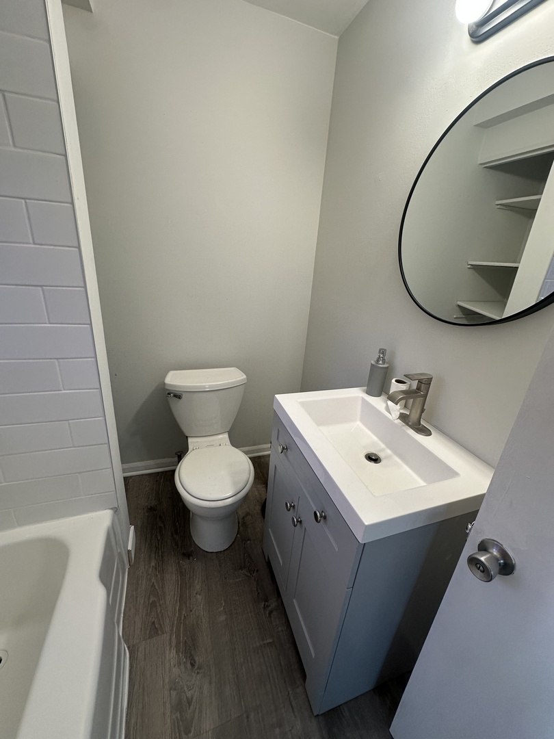 520 W Green Street, Bensenville, IL 60106