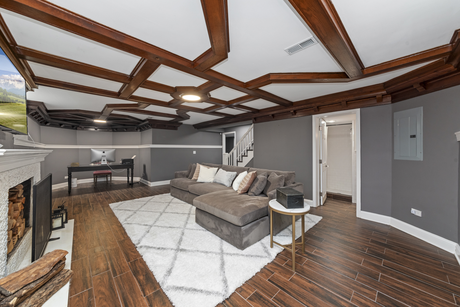 1221 Edmer Avenue, Oak Park, IL 60302