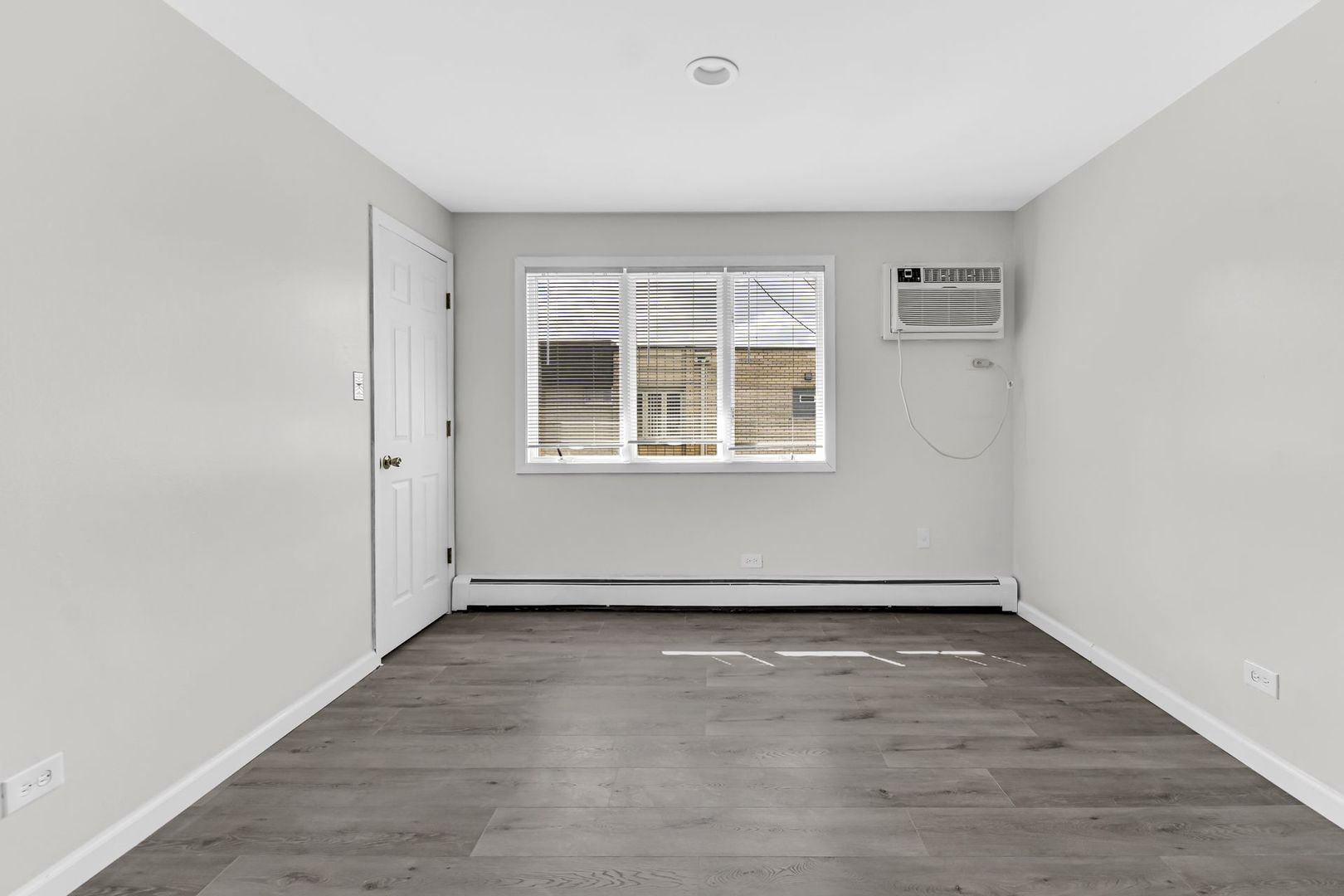 9620 S Kedvale Avenue #201E, Oak Lawn, IL 60453