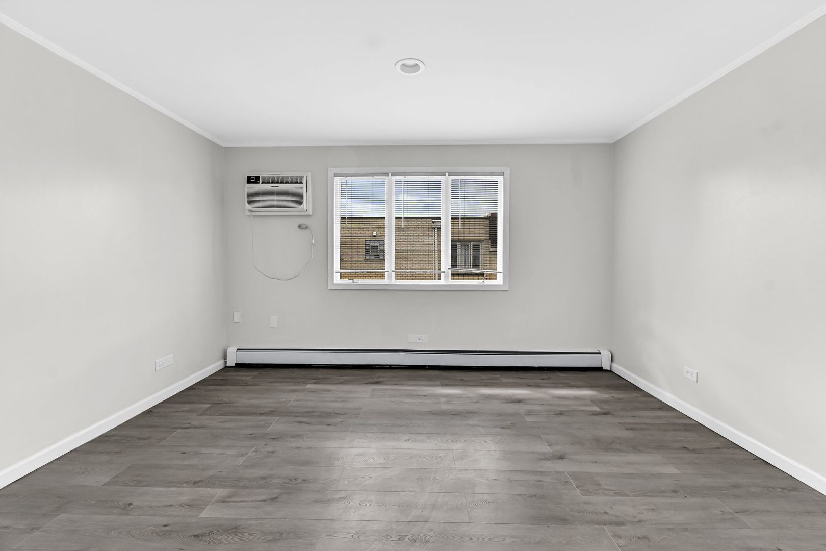 9620 S Kedvale Avenue #201E, Oak Lawn, IL 60453