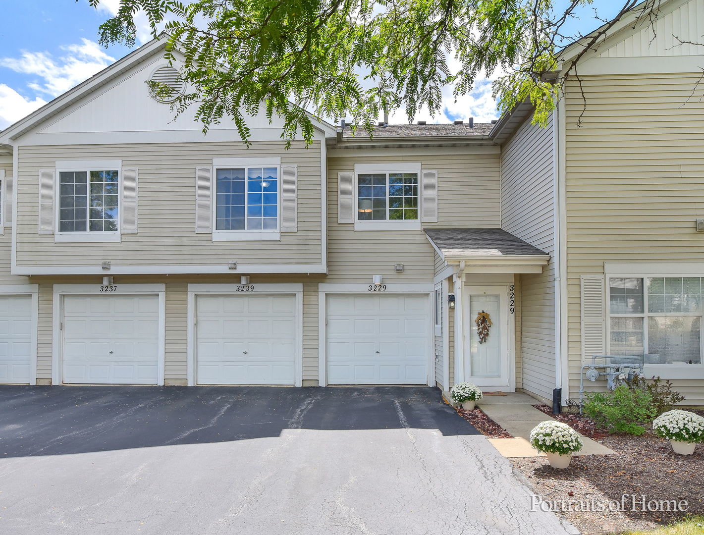 3229 Heather Glen Drive #3229, Aurora, IL 60504