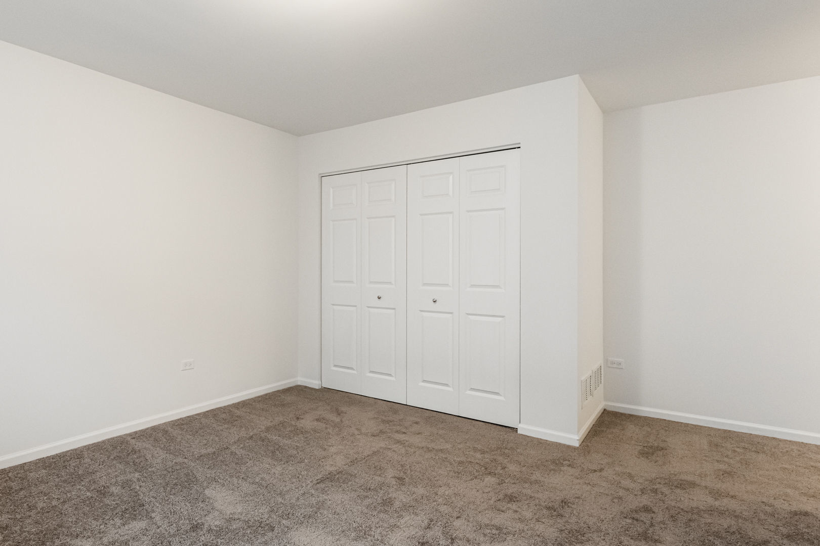 1987 Kingsley Circle, Northbrook, IL 60062