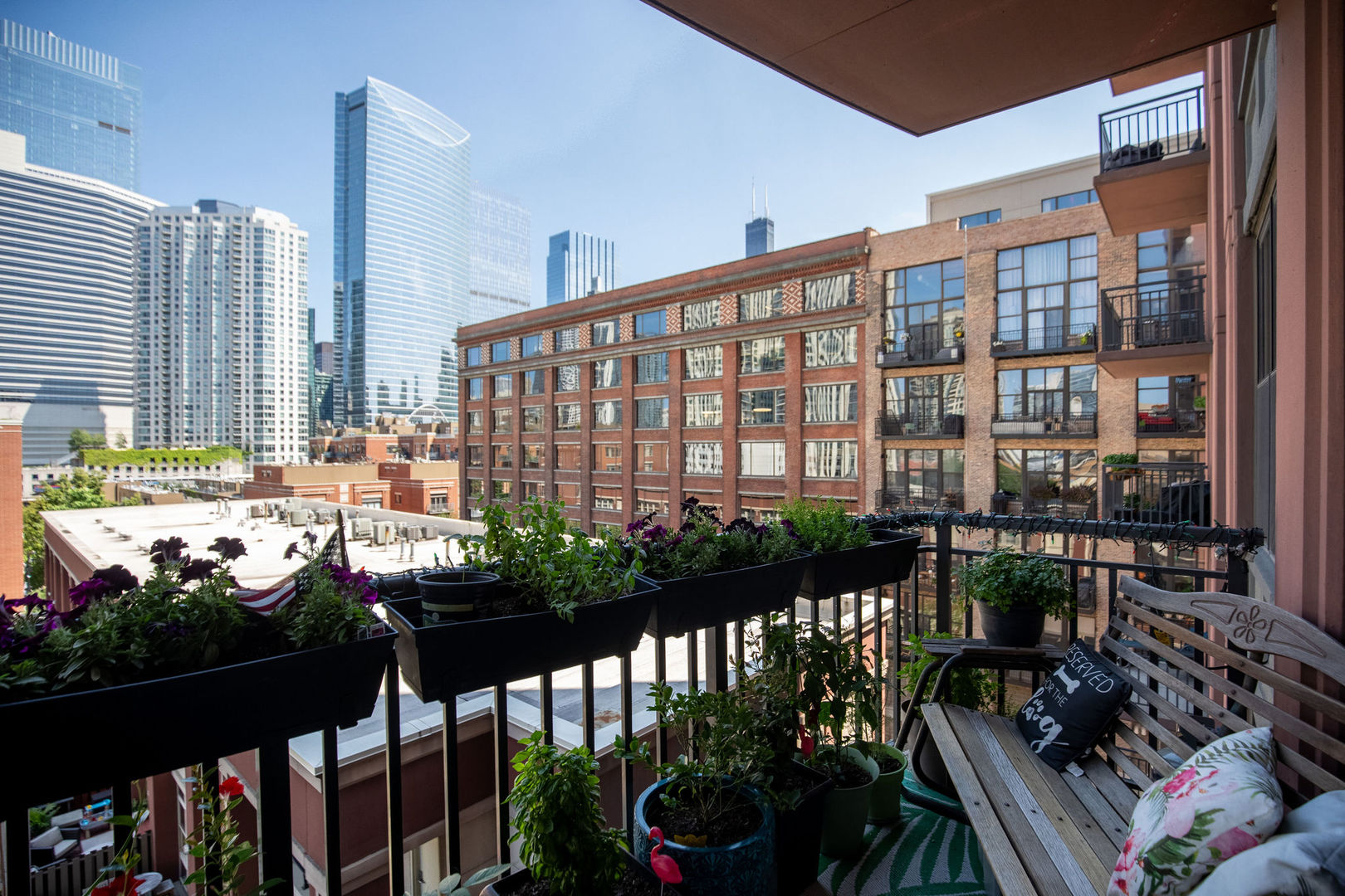 330 N Jefferson Street #603, Chicago, IL 60661