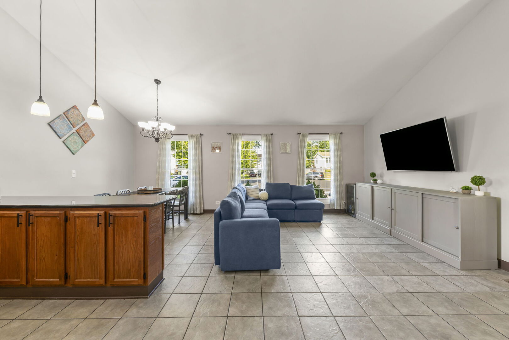 109 Arrowhead Lane, Bolingbrook, IL 60440