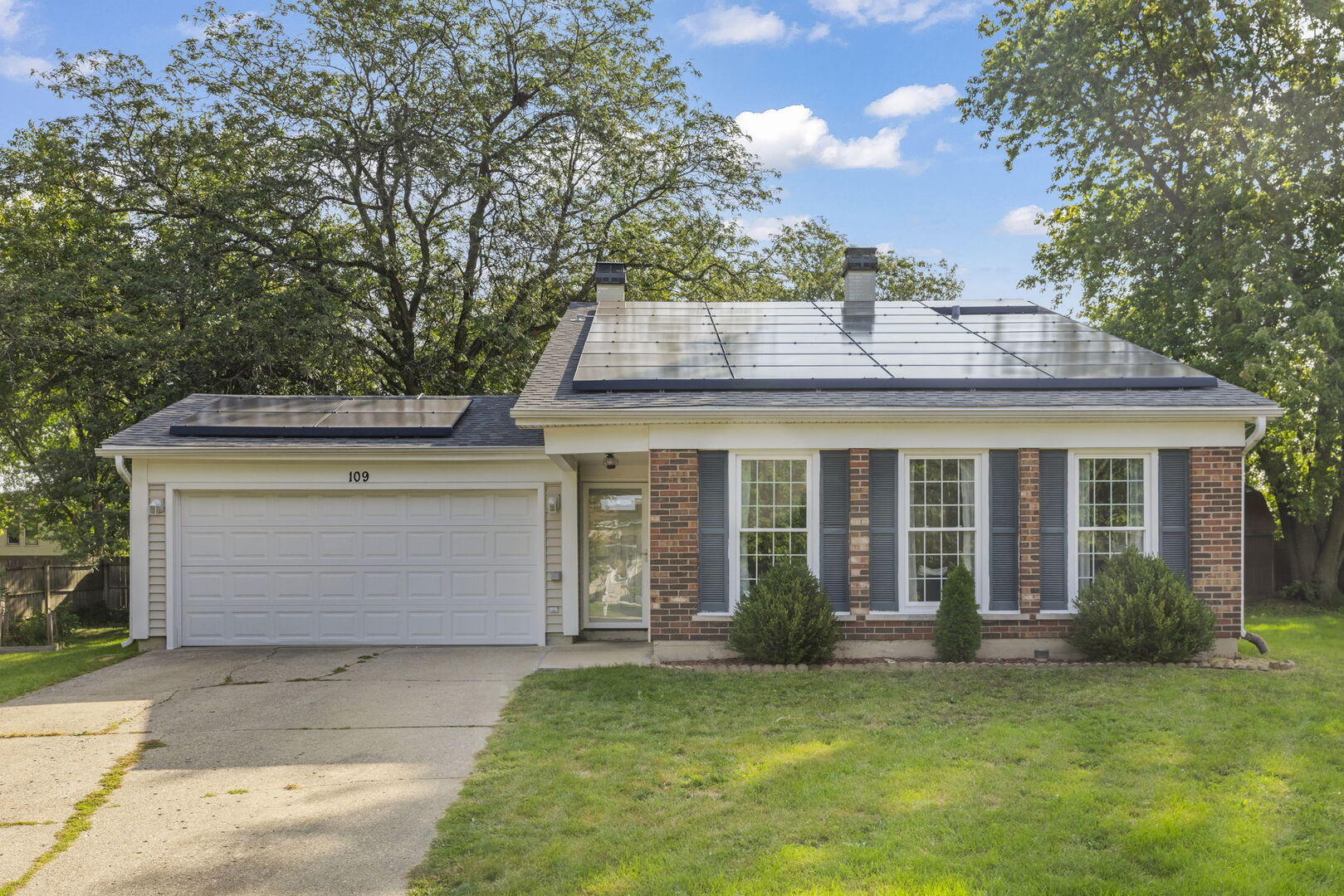 109 Arrowhead Lane, Bolingbrook, IL 60440