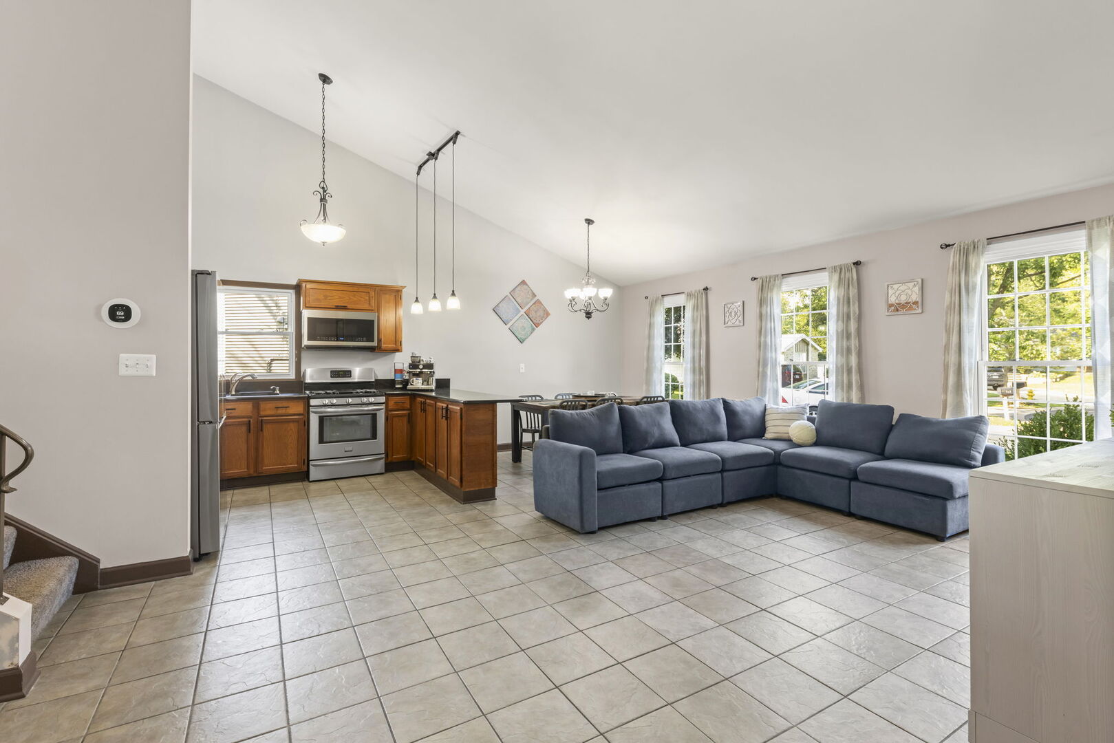 109 Arrowhead Lane, Bolingbrook, IL 60440