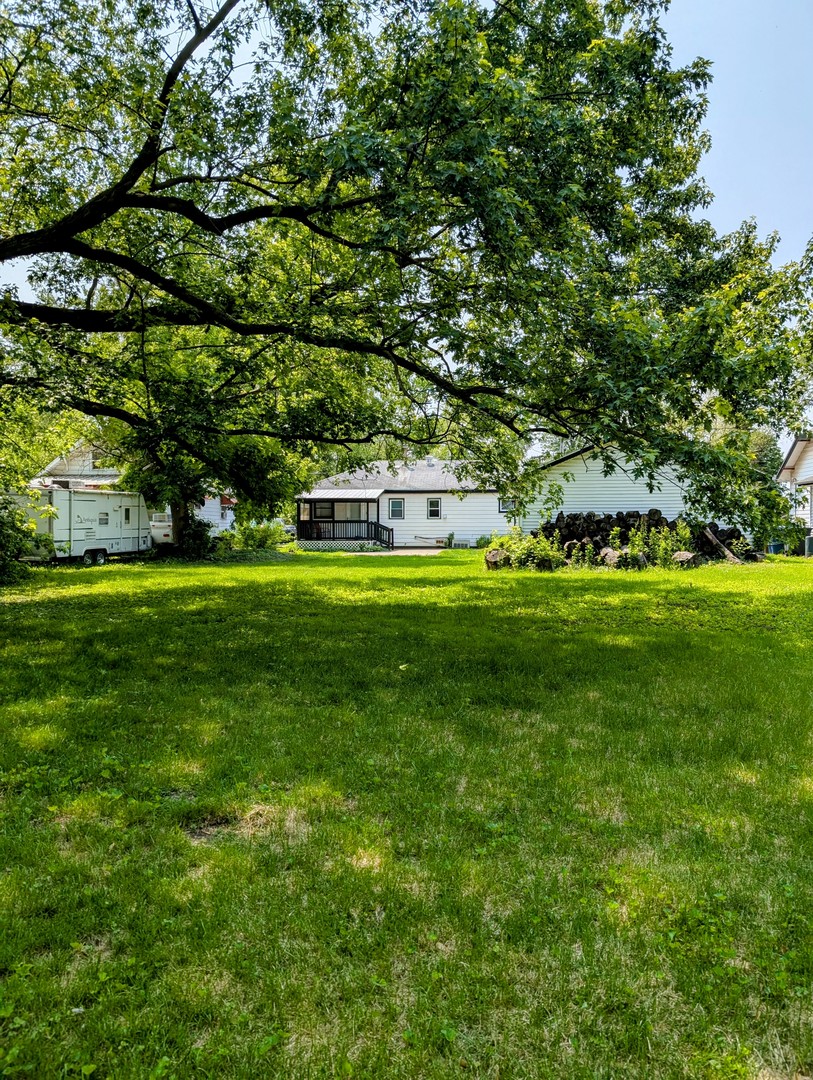 1514 173rd Street, East Hazel Crest, IL 60429