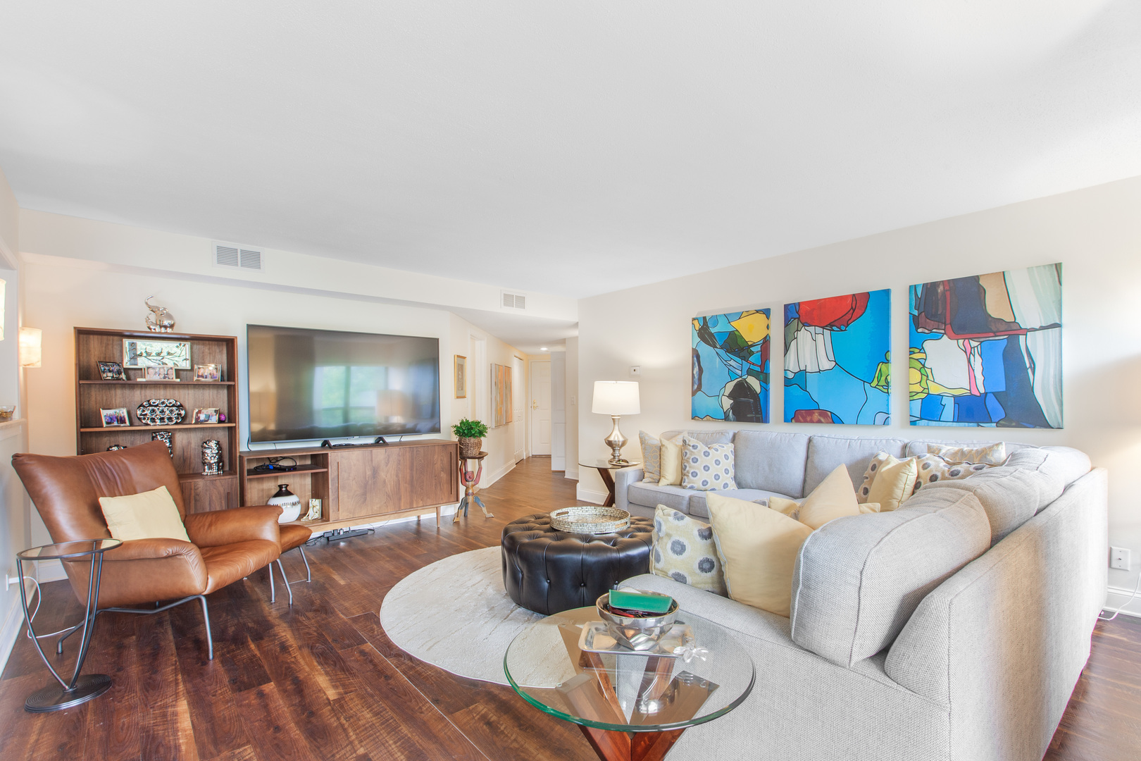 511 AURORA Avenue #104, Naperville, IL 60540