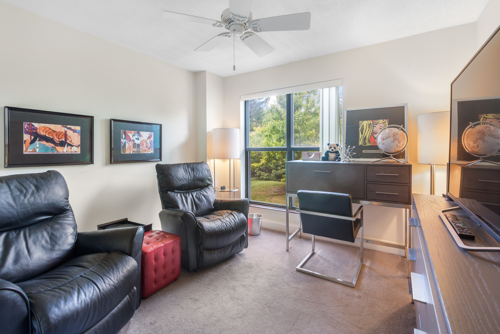 511 AURORA Avenue #104, Naperville, IL 60540