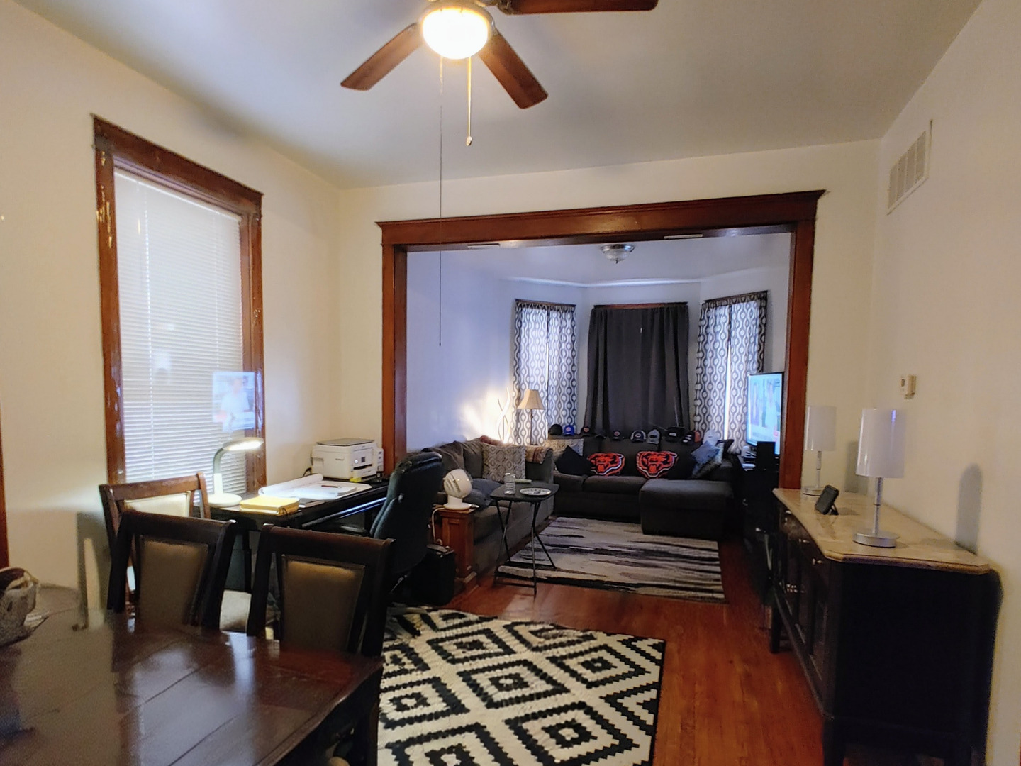 4122 W Cermak Road, Chicago, IL 60623
