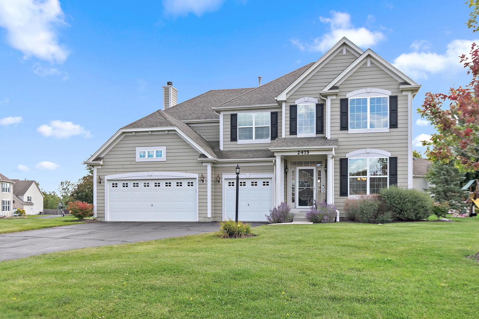 2475 Ajax Street, Crystal Lake, IL 60014
