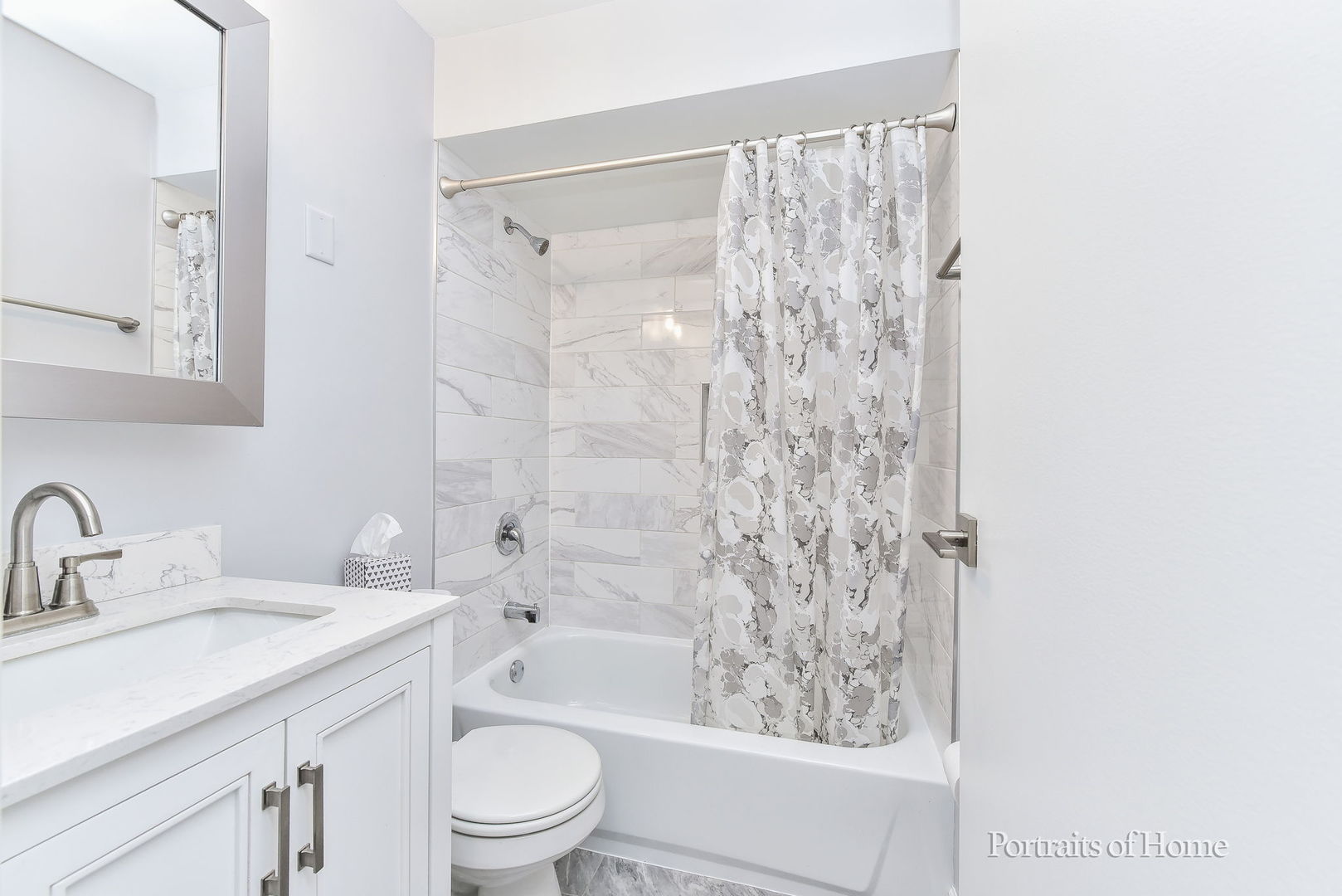 6630 S Brainard Avenue #203, Countryside, IL 60525