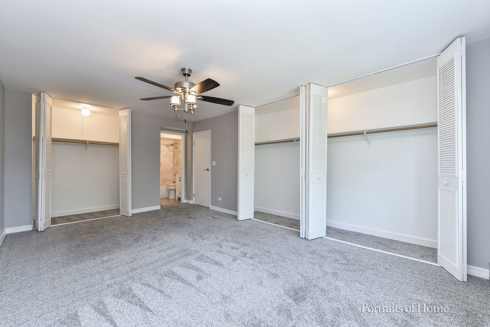 6630 S Brainard Avenue #203, Countryside, IL 60525