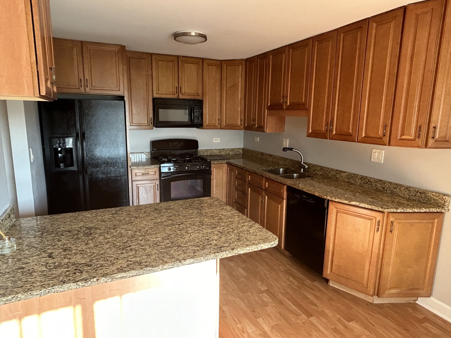 3867 Springlake Drive, Hanover Park, IL 60133