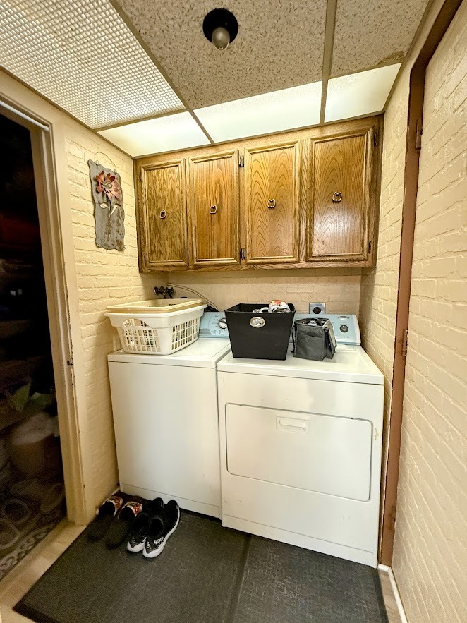 271 W First Street #1B, Elmhurst, IL 60126