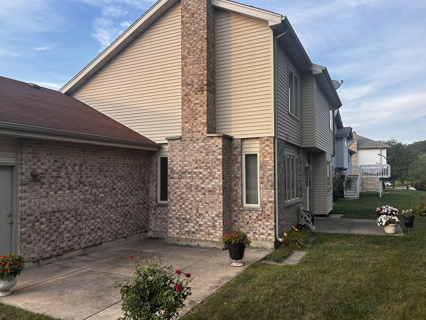 18623 Augusta Lane, Hazel Crest, IL 60429