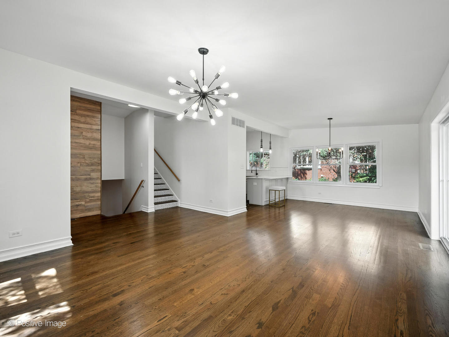 139 McIntosh Avenue, Clarendon Hills, IL 60514