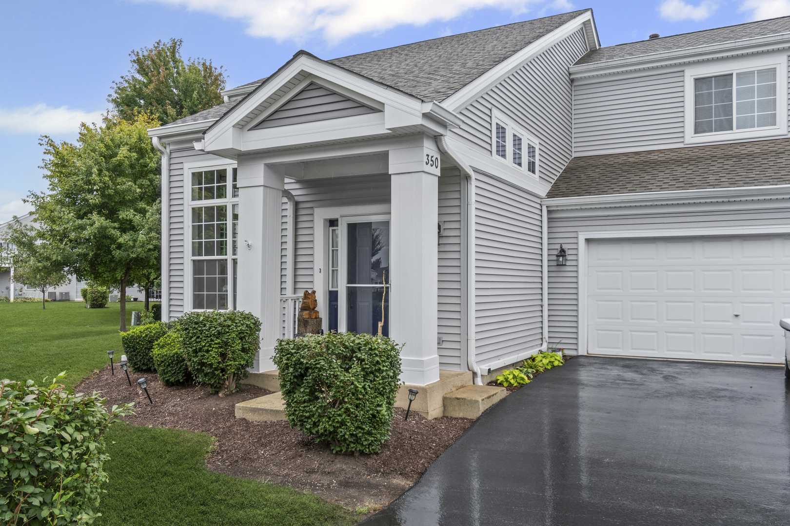 350 CASCADE Lane, Oswego, IL 60543