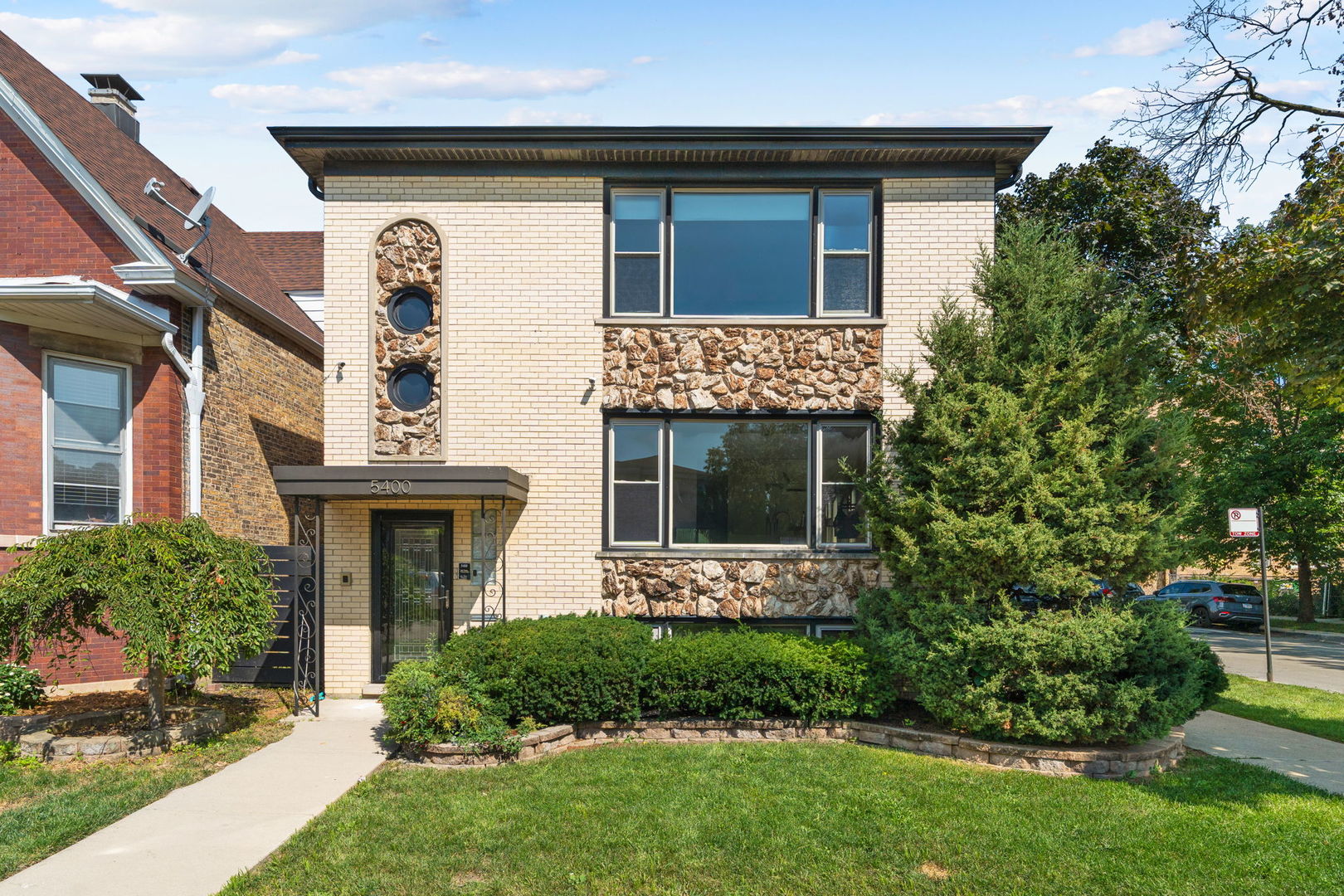 5400 W Dakin Street #1, Chicago, IL 60641