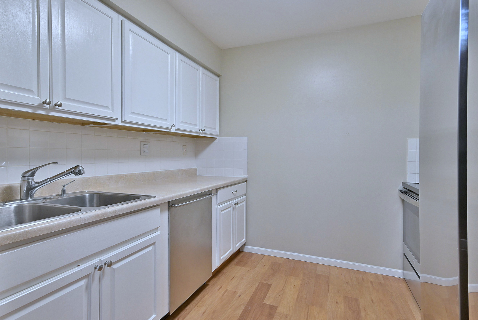 814 E Old Willow Road #212, Prospect Heights, IL 60070