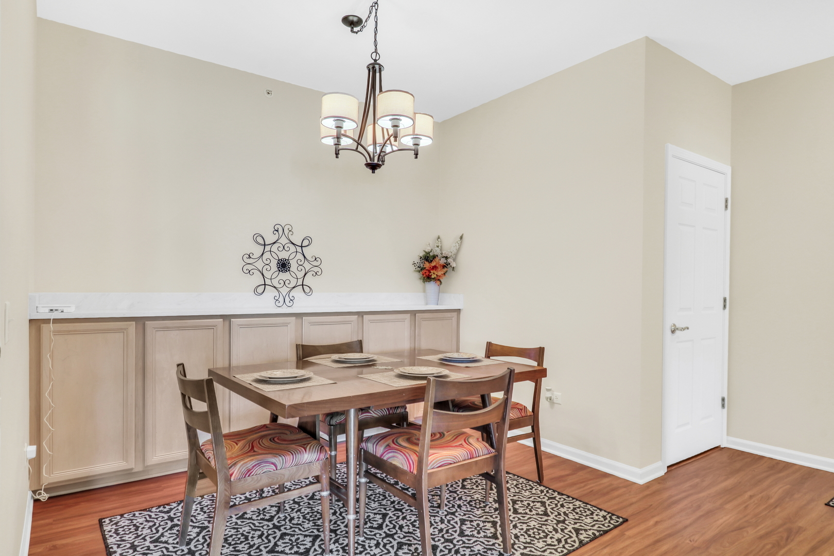 3275 Stratford Court #1A, Lake Bluff, IL 60044
