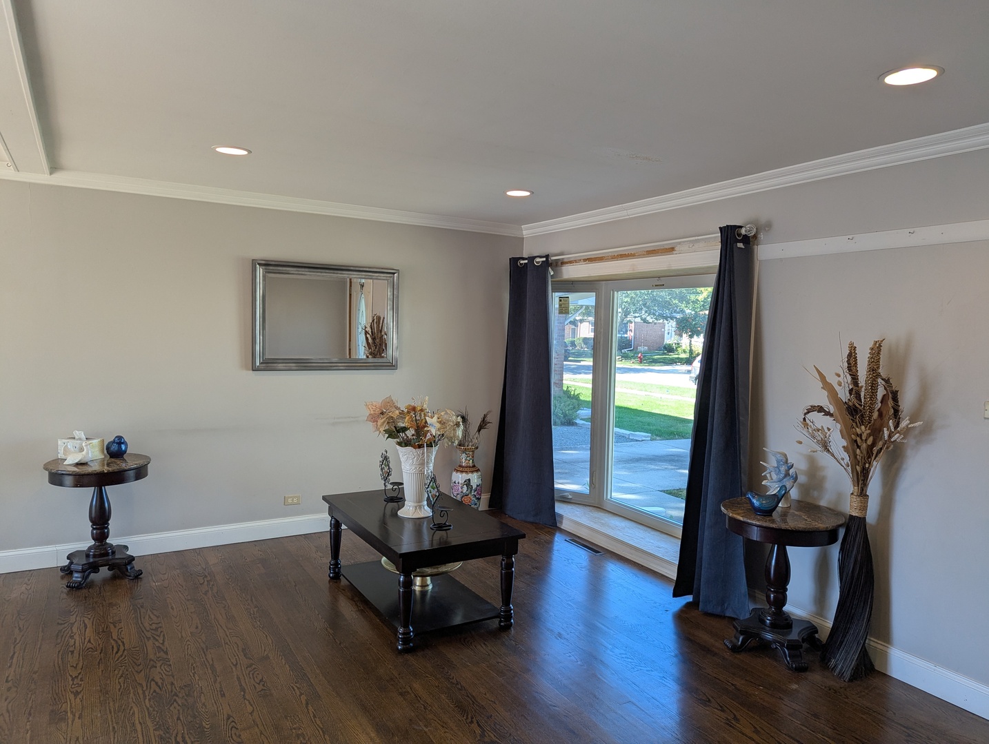 8927 Belleforte Avenue, Morton Grove, IL 60053