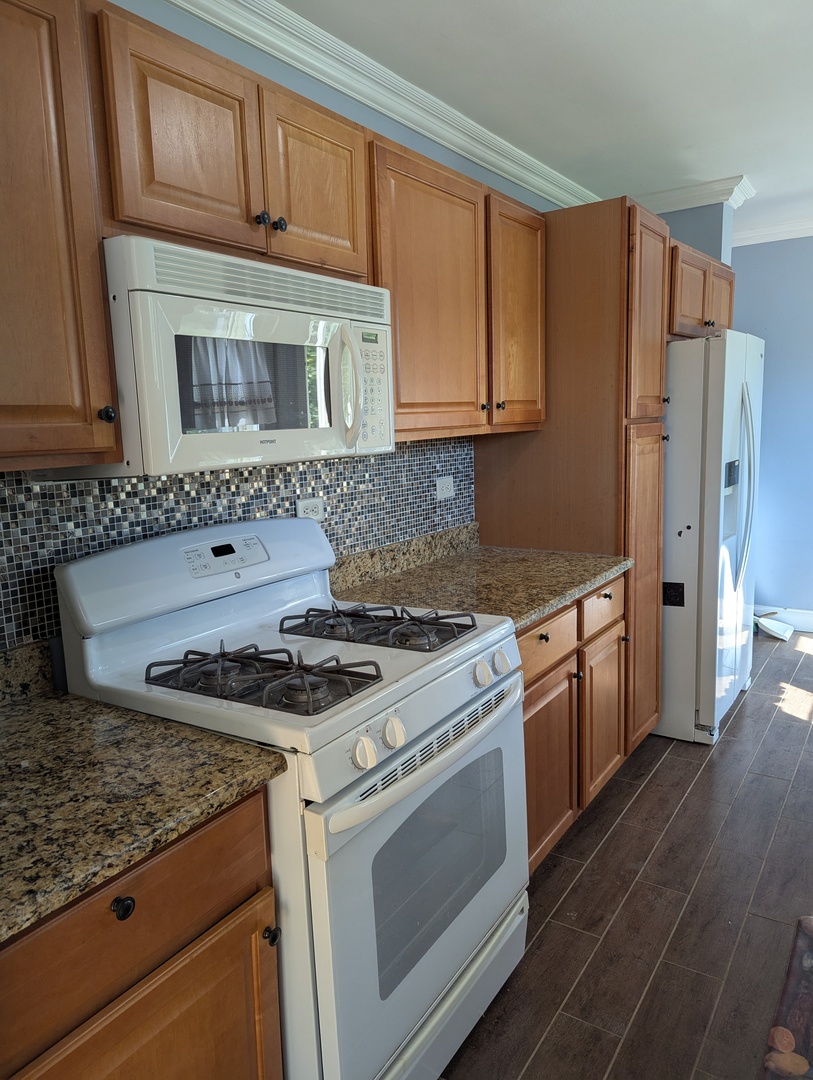 8927 Belleforte Avenue, Morton Grove, IL 60053