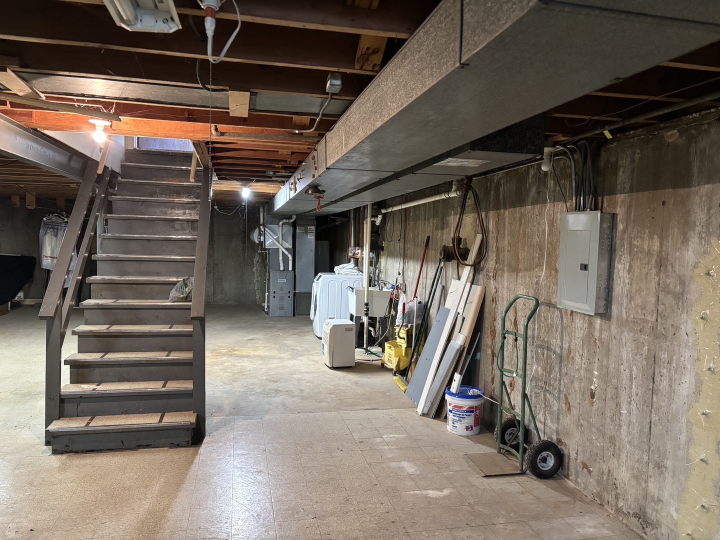 8927 Belleforte Avenue, Morton Grove, IL 60053