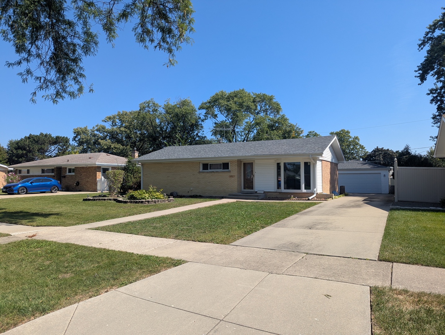 8927 Belleforte Avenue, Morton Grove, IL 60053