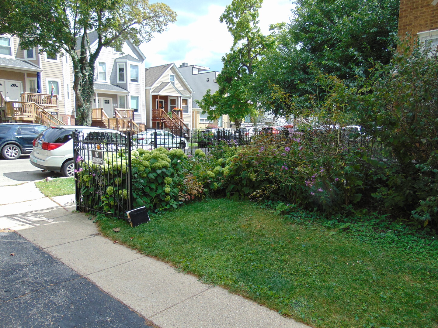 2848-50 N Ridgeway Avenue, Chicago, IL 60618