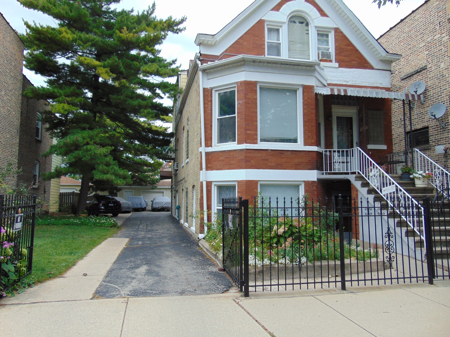2848-50 N Ridgeway Avenue, Chicago, IL 60618