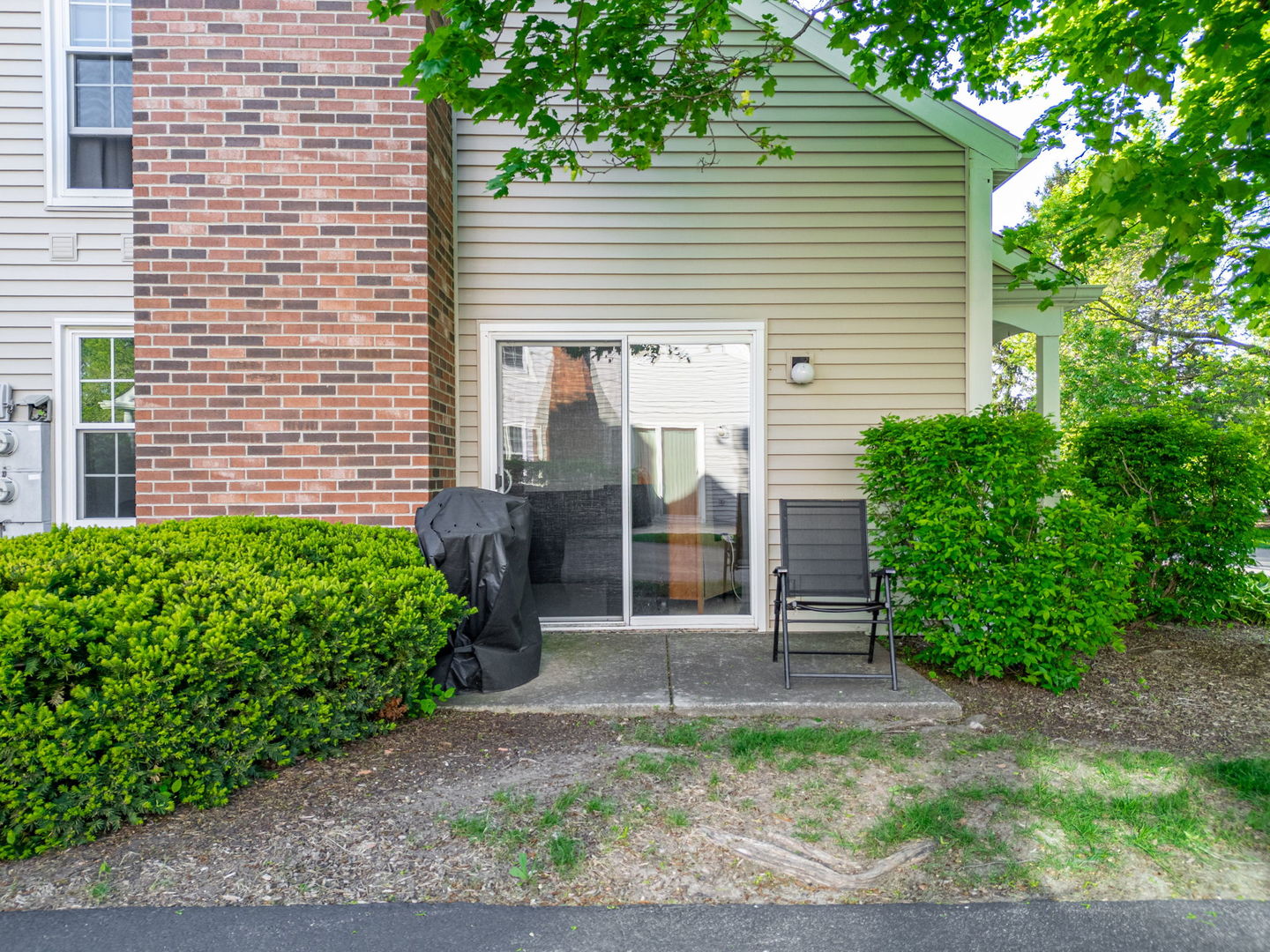 2S708 Timber Drive, Warrenville, IL 60555