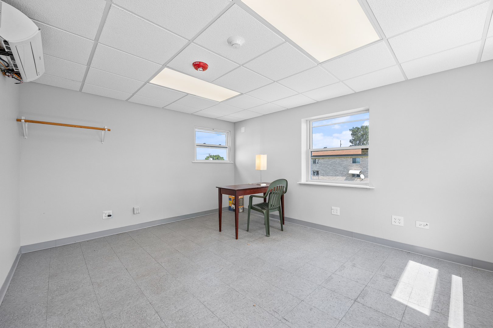 4520 Rumsey Avenue, Oak Lawn, IL 60453