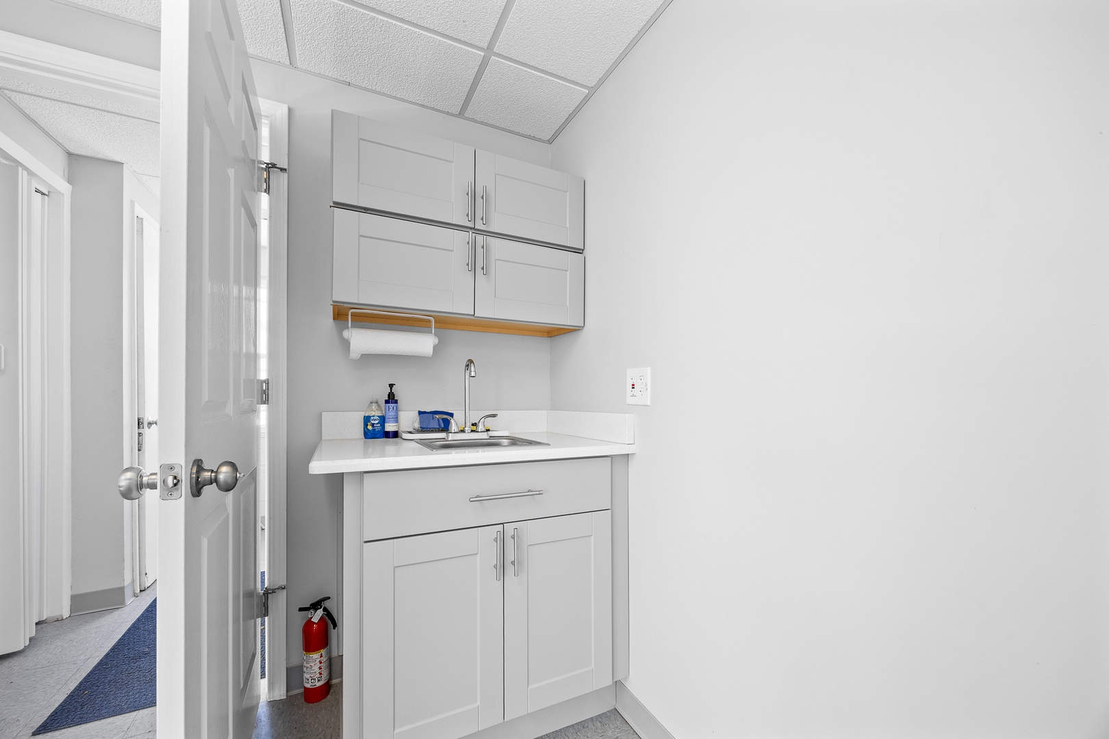 4520 Rumsey Avenue, Oak Lawn, IL 60453