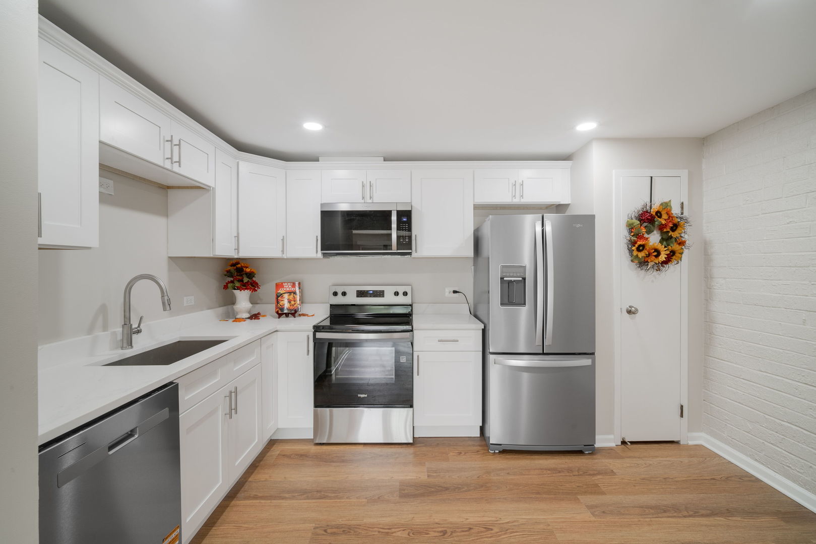 3856 S Parkway Drive #2A, Northbrook, IL 60062