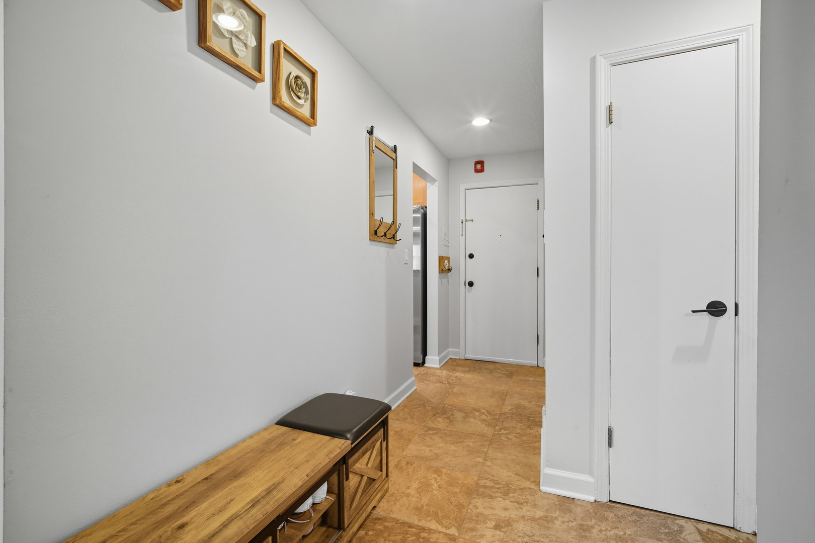 2315 S Goebbert Road #209, Arlington Heights, IL 60005