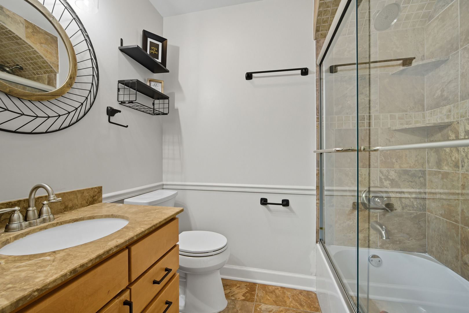 2315 S Goebbert Road #209, Arlington Heights, IL 60005