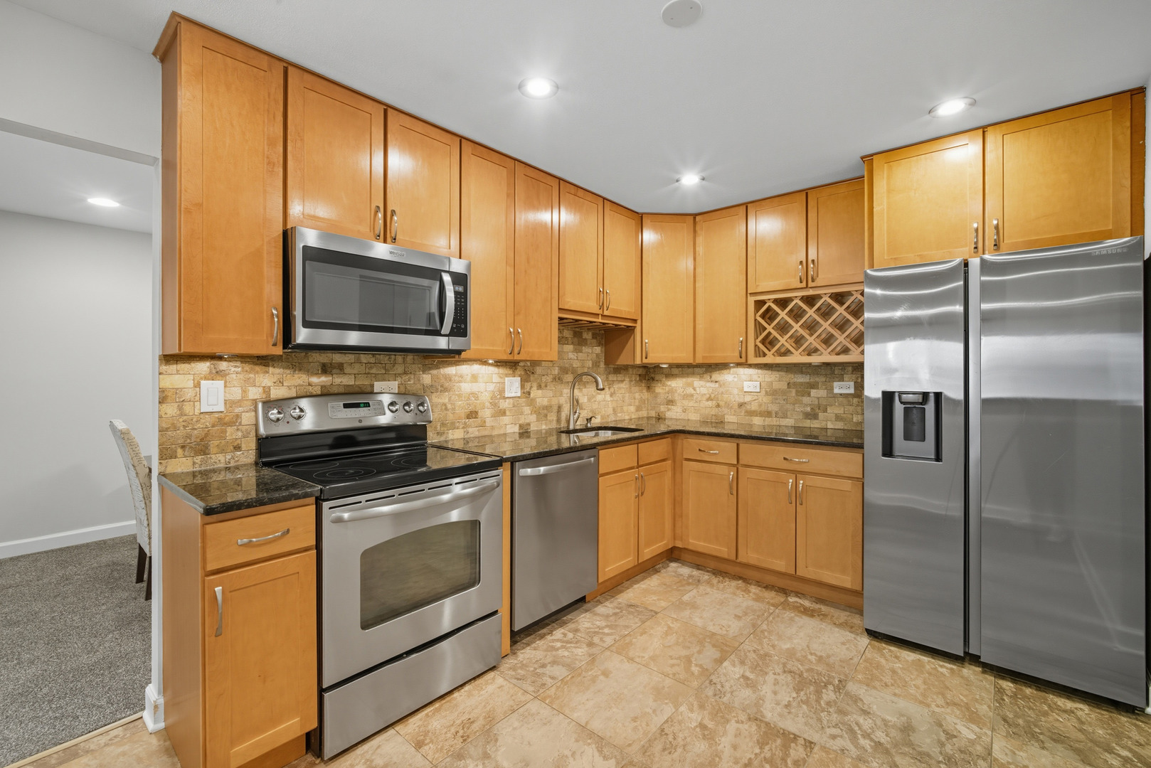 2315 S Goebbert Road #209, Arlington Heights, IL 60005