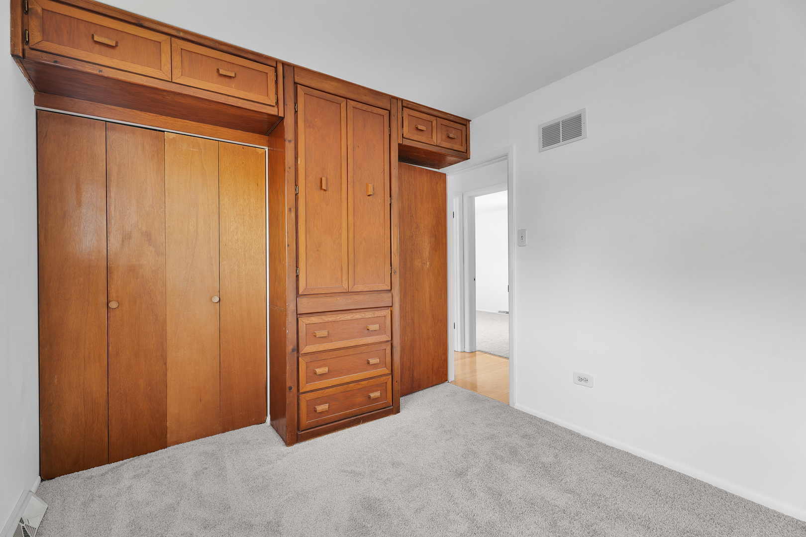 5409 138th Place, Crestwood, IL 60418