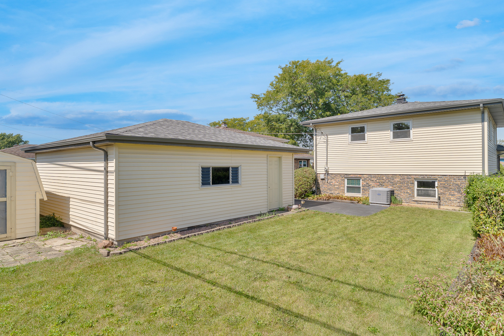 5409 138th Place, Crestwood, IL 60418
