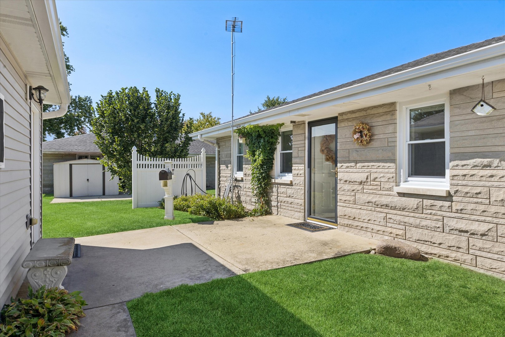204 N Chicago Avenue #2, Elwood, IL 60421