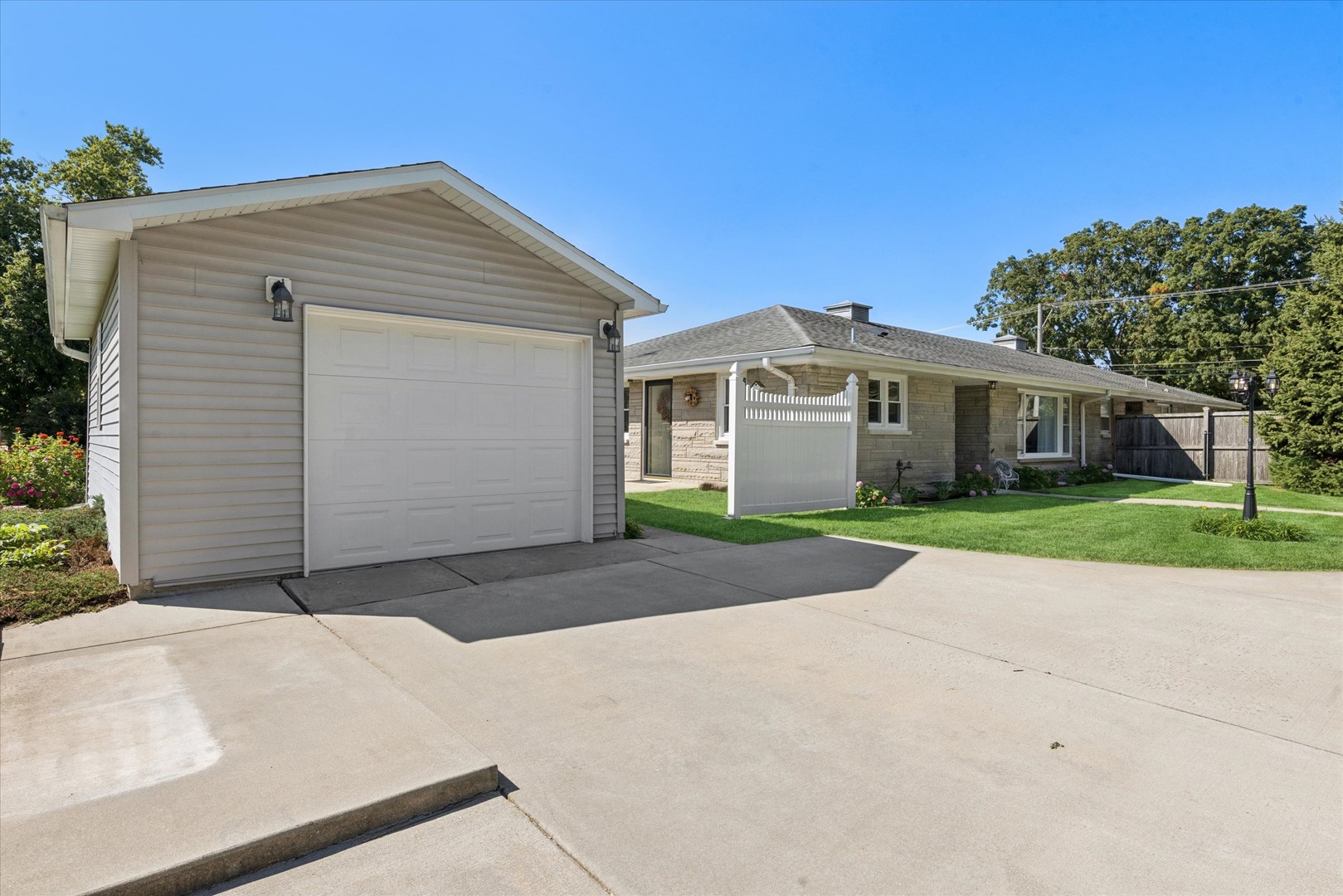 204 N Chicago Avenue #2, Elwood, IL 60421
