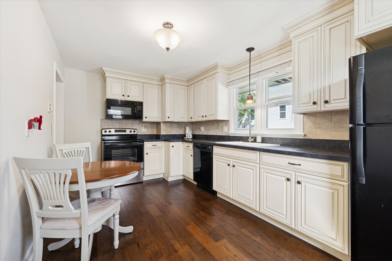 204 N Chicago Avenue #2, Elwood, IL 60421