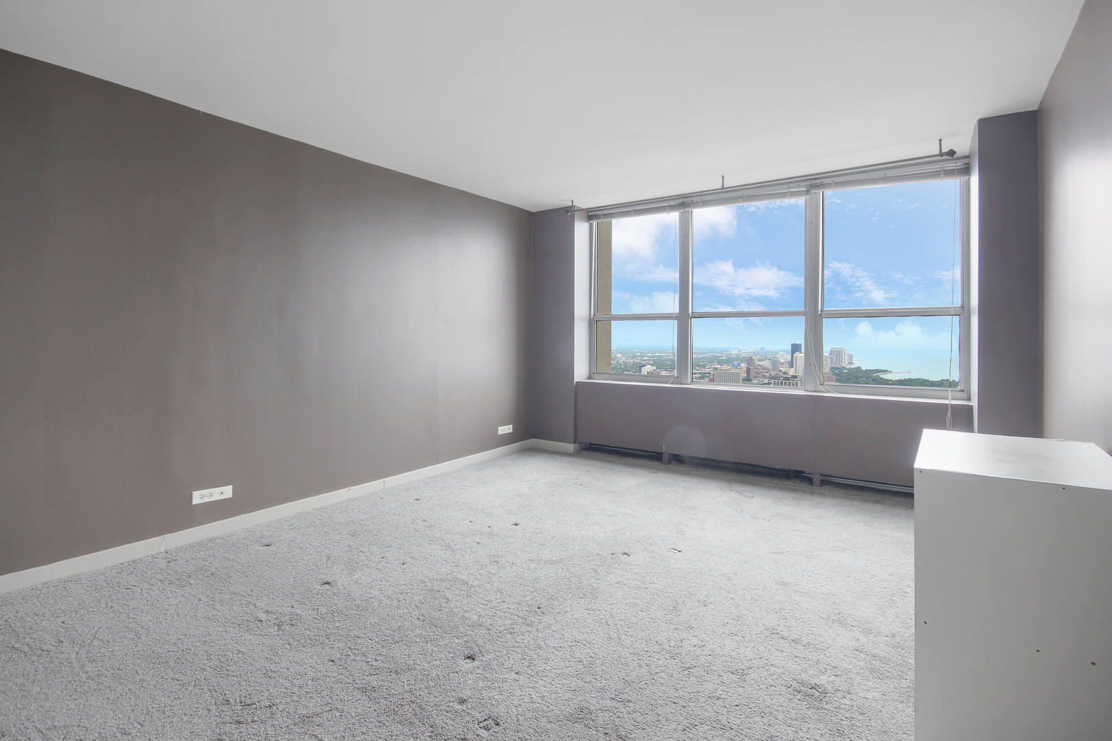 655 W Irving Park Road #5310, Chicago, IL 60613