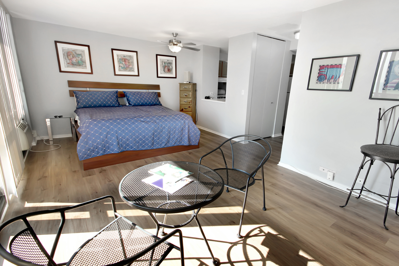 2605 S Indiana Avenue #2406, Chicago, IL 60616