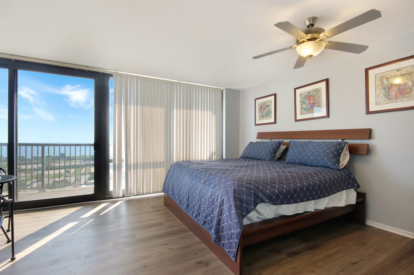 2605 S Indiana Avenue #2406, Chicago, IL 60616