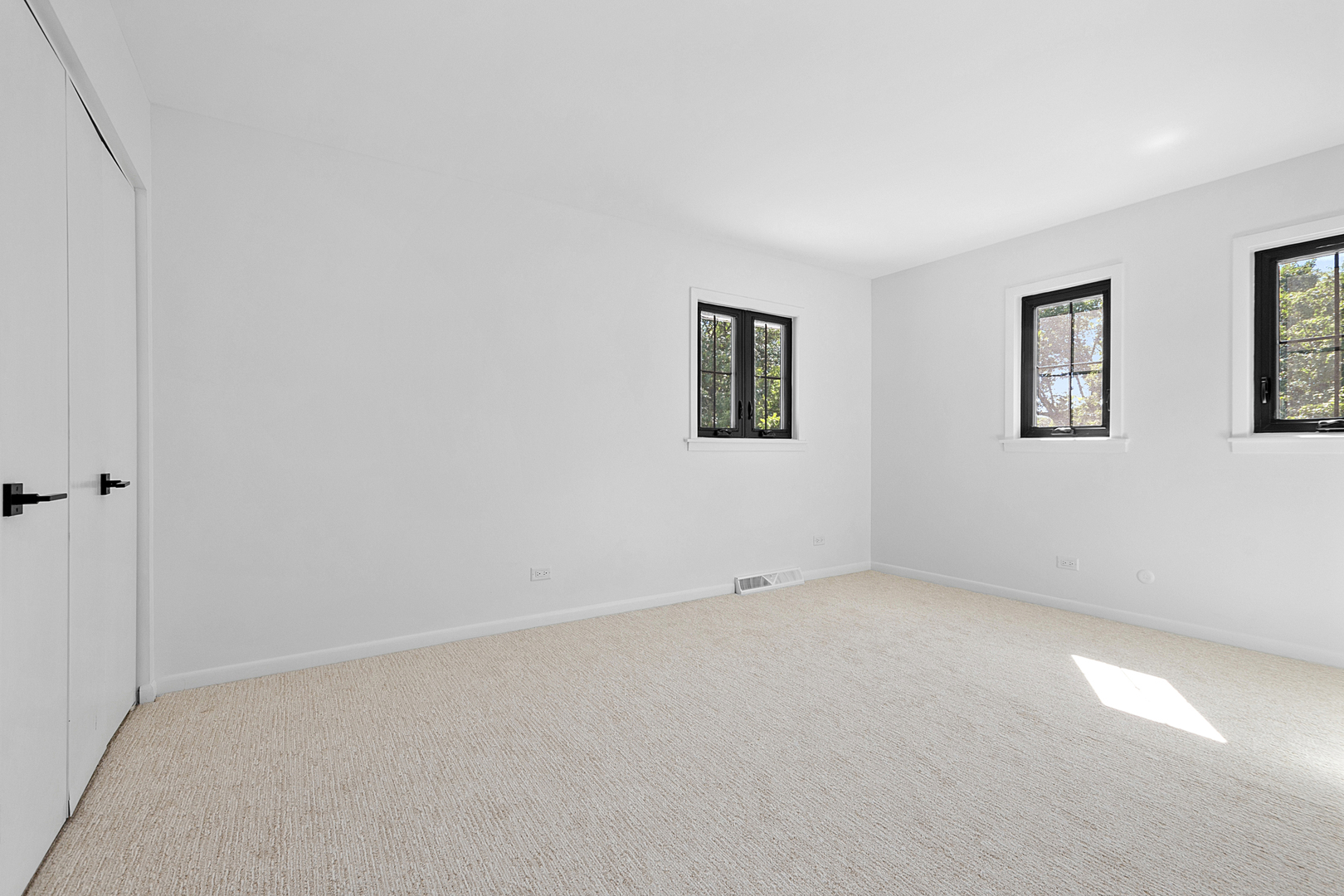 5129 Harvey Avenue, Western Springs, IL 60558