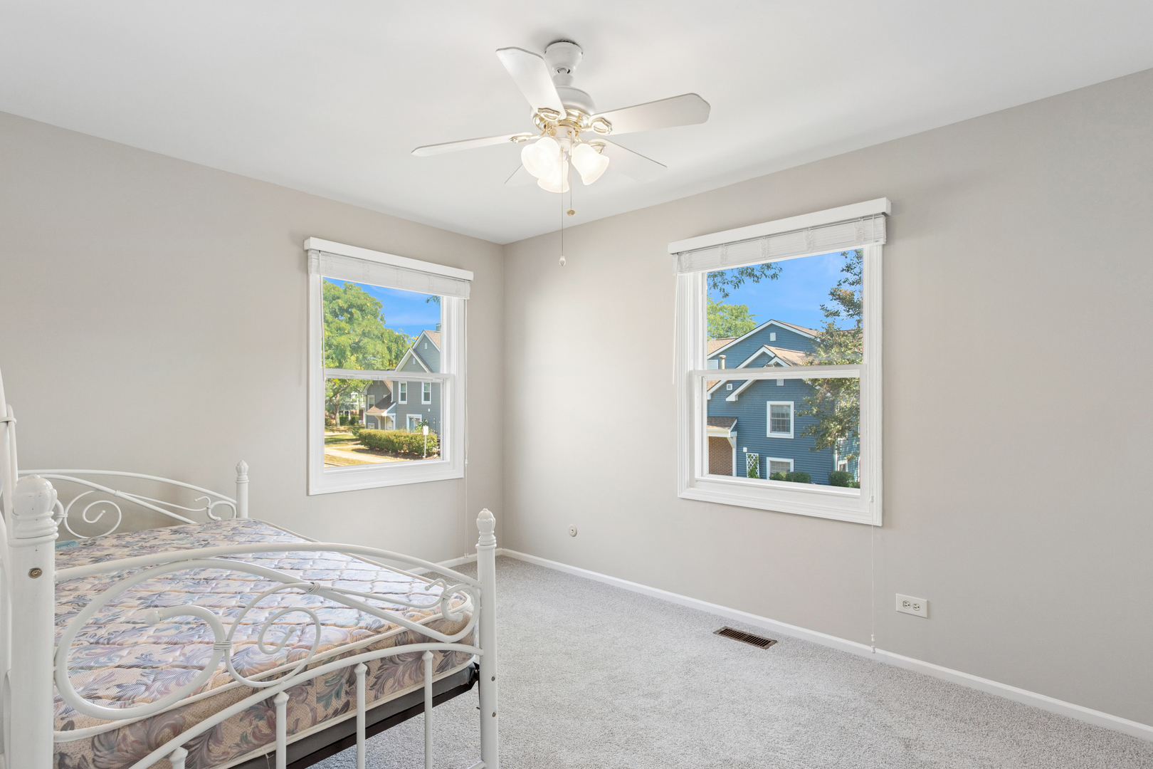 2791 Wayfaring Lane #A, Lisle, IL 60532