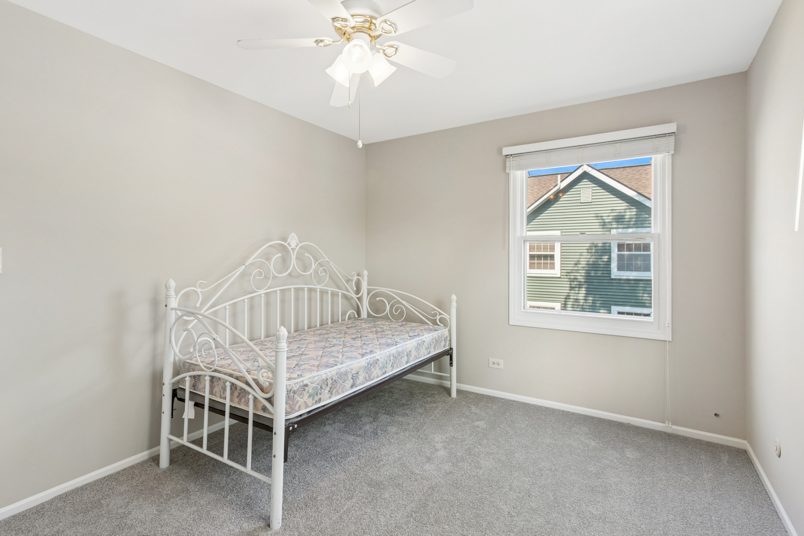 2791 Wayfaring Lane #A, Lisle, IL 60532